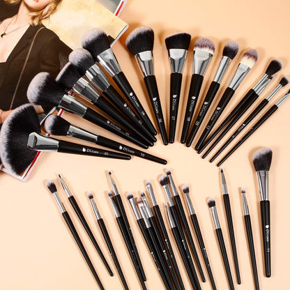 Professional Makeup Brush Set 32Pcs Makeup Brushes Premium Synthetic Kabuki Foundation Blending Brush Face Powder Blush Concealers Eye Shadows